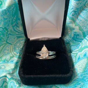 2.07 carat Pear Brilliant lab grown solitaire platinum ring with matching band